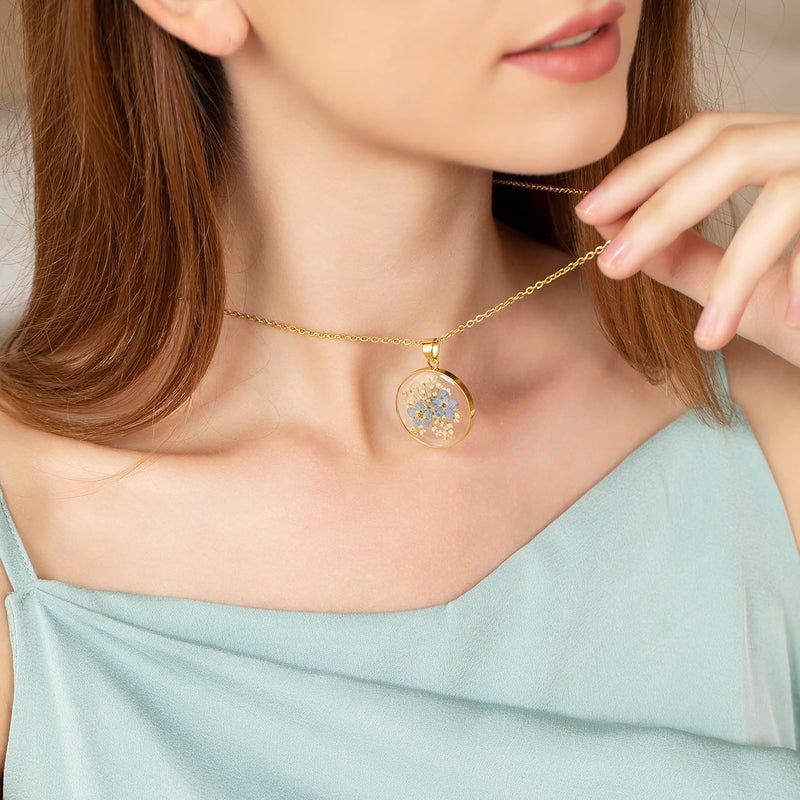 AUNTESIGN Store Forget-Me-Not and Queen Anne's Lace Pressed Wildflower Necklace | Birth Month Real Flower Necklace | Gold/Silver Pressed Flower Jewelry | Personalized Handmade Jewelry - Image 4